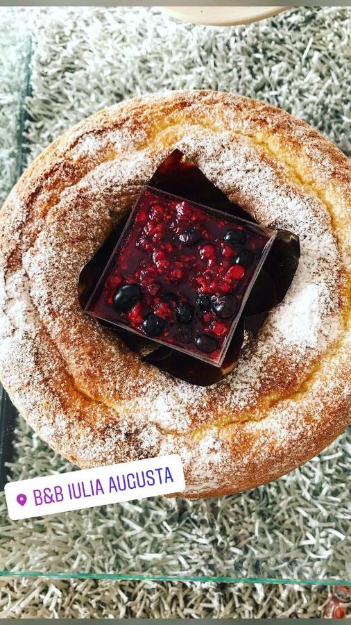 B&B Iulia Augusta Албенга Екстериор снимка