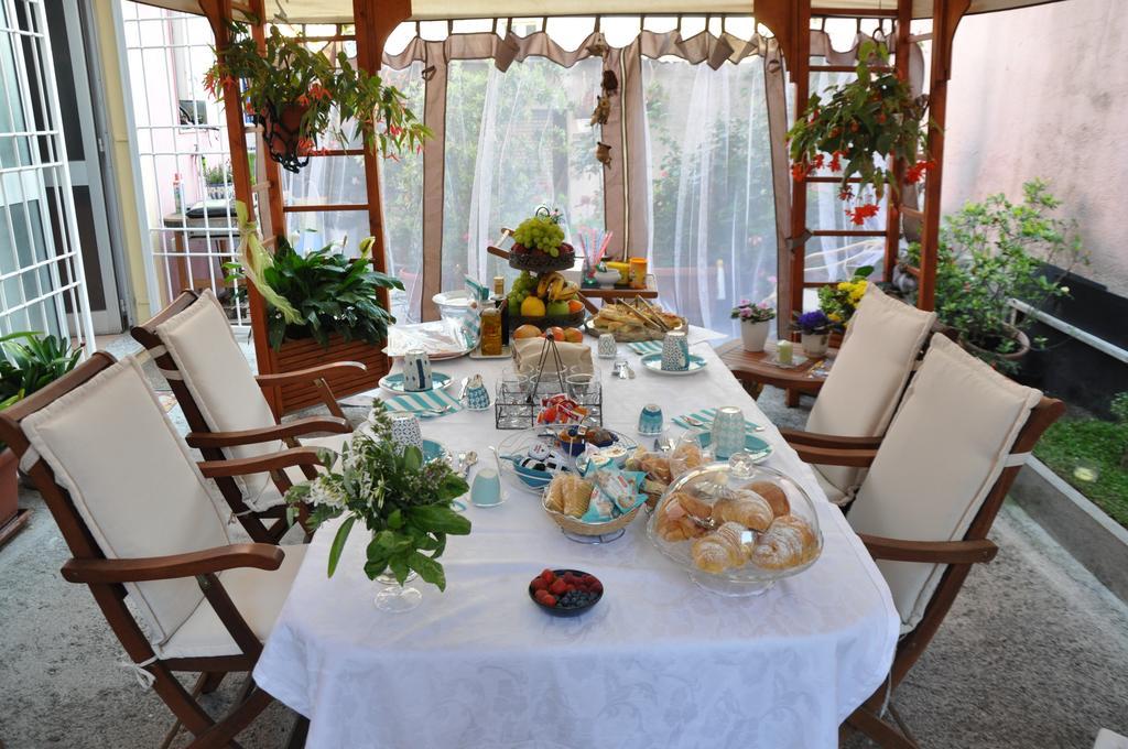 B&B Iulia Augusta Албенга Екстериор снимка