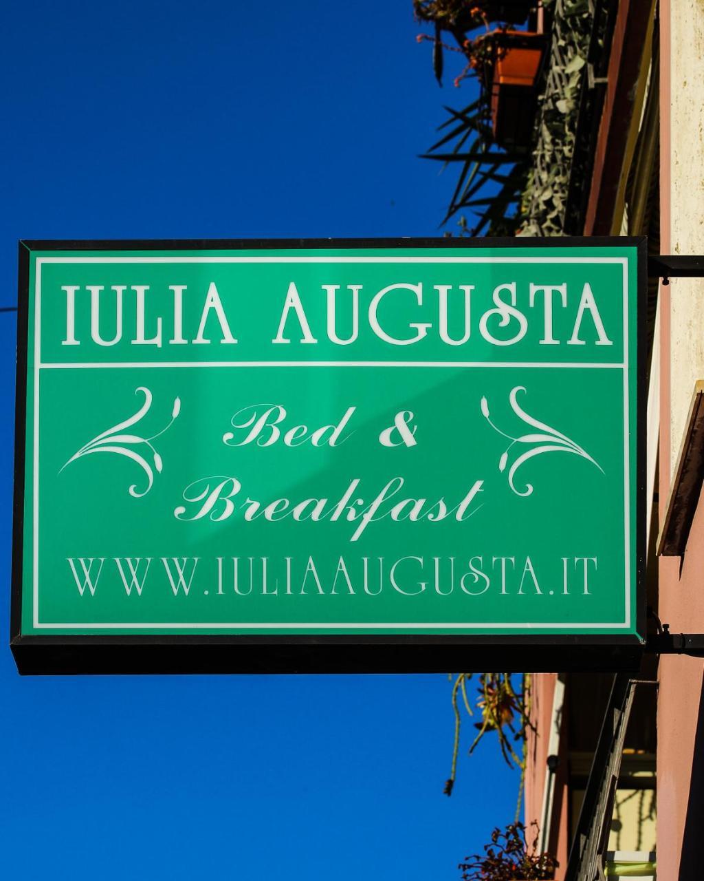 B&B Iulia Augusta Албенга Екстериор снимка
